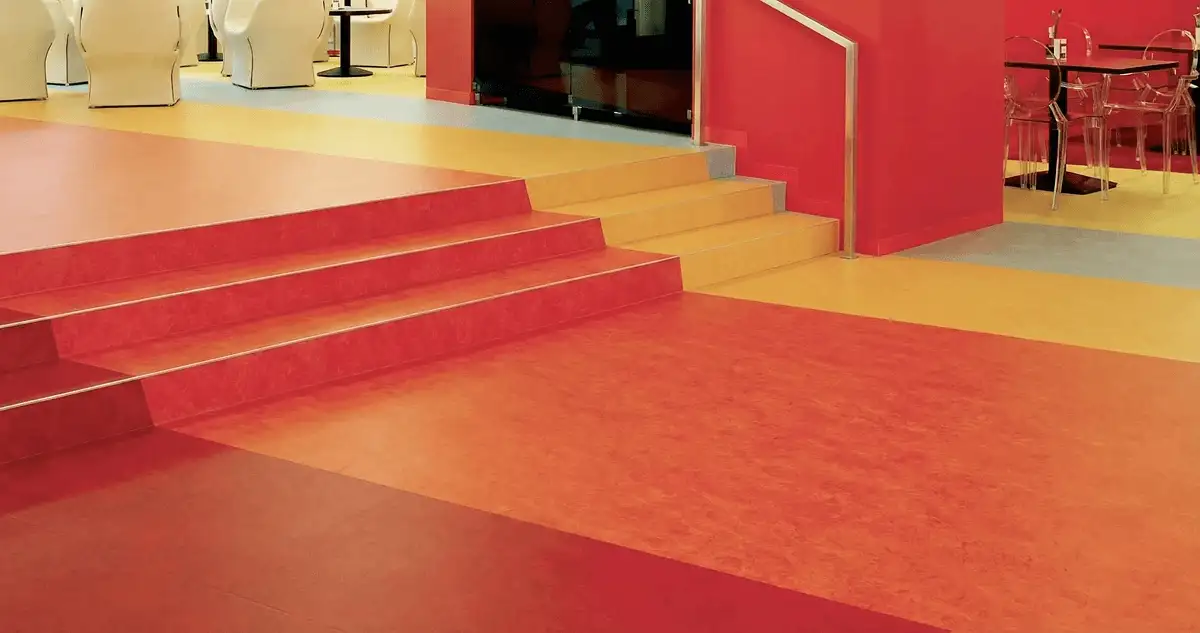 Snack bar with beautiful professionally installed linoleum flooring in Saint Louis, MO